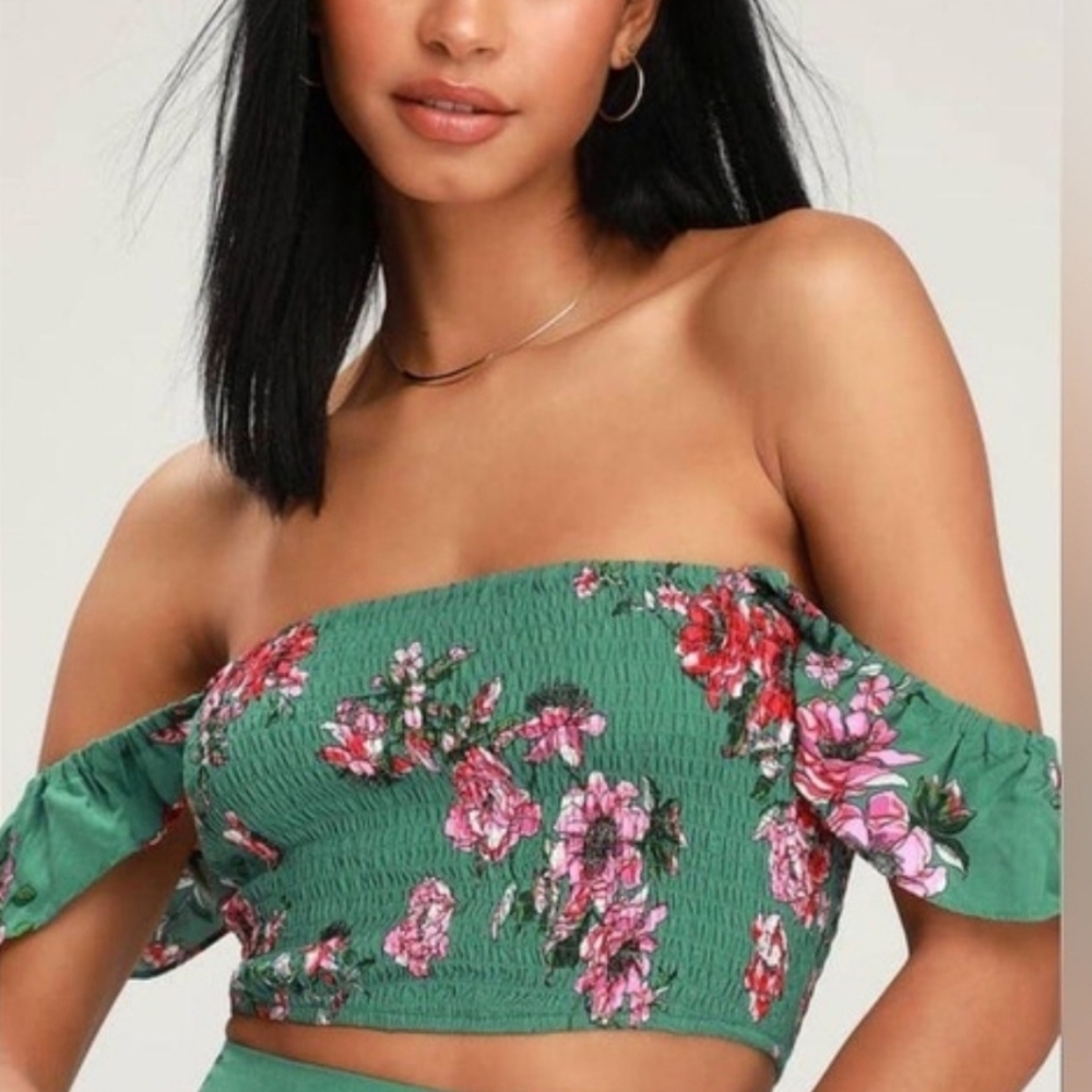 Lulu'sFloral Off-Shoulder Green Top